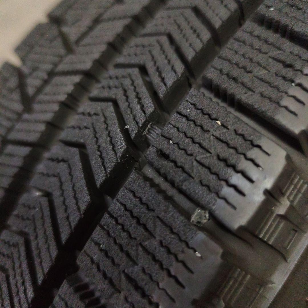 ①ブリザック VRX 2本 175/65R15