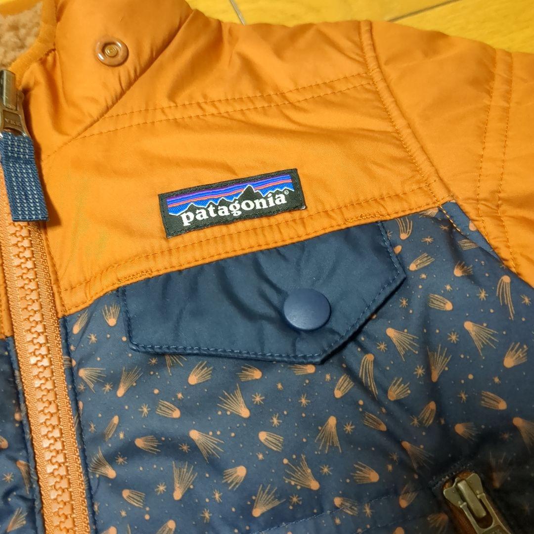 Patagonia パタゴニア　ベビー　リバーシブル・トリブルズ・フーディー