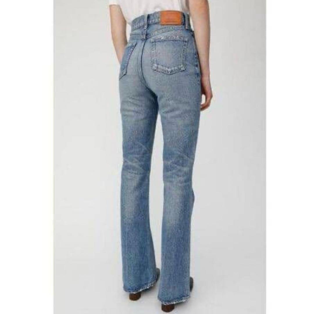 新品 タグ付き MOUSSY MVS ハイウエスト フレアデニム 25 ブルー