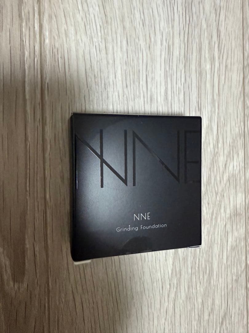 NNNE Grinding Foundation 針ファンデーション&ケース