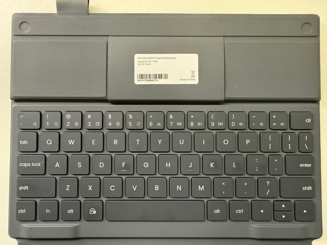iFLYTEK AINOTE2の専用キーボードケース