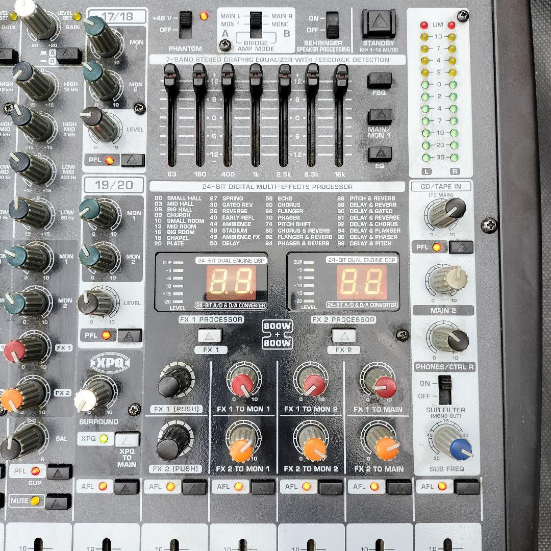 Behringer Europower PMP6000 パワードミキサー