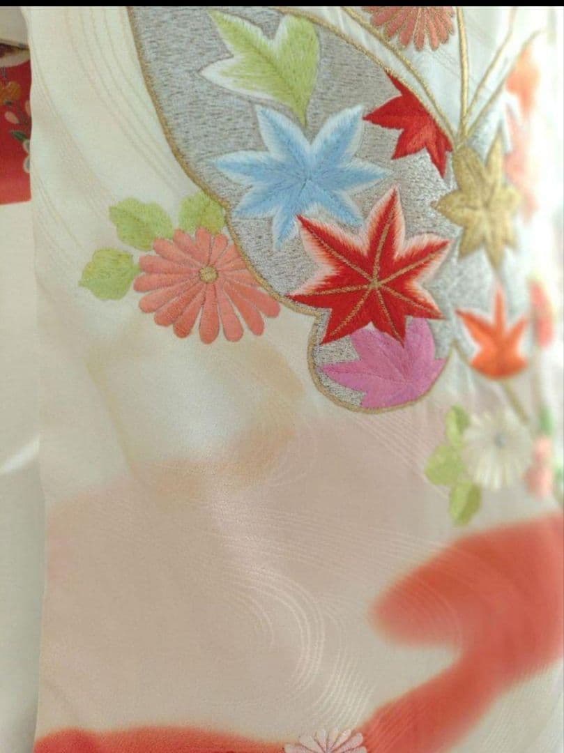 軽微な難あり☆振袖単品　優美に蝶花　正絹　身丈163cm　クリームイエロー