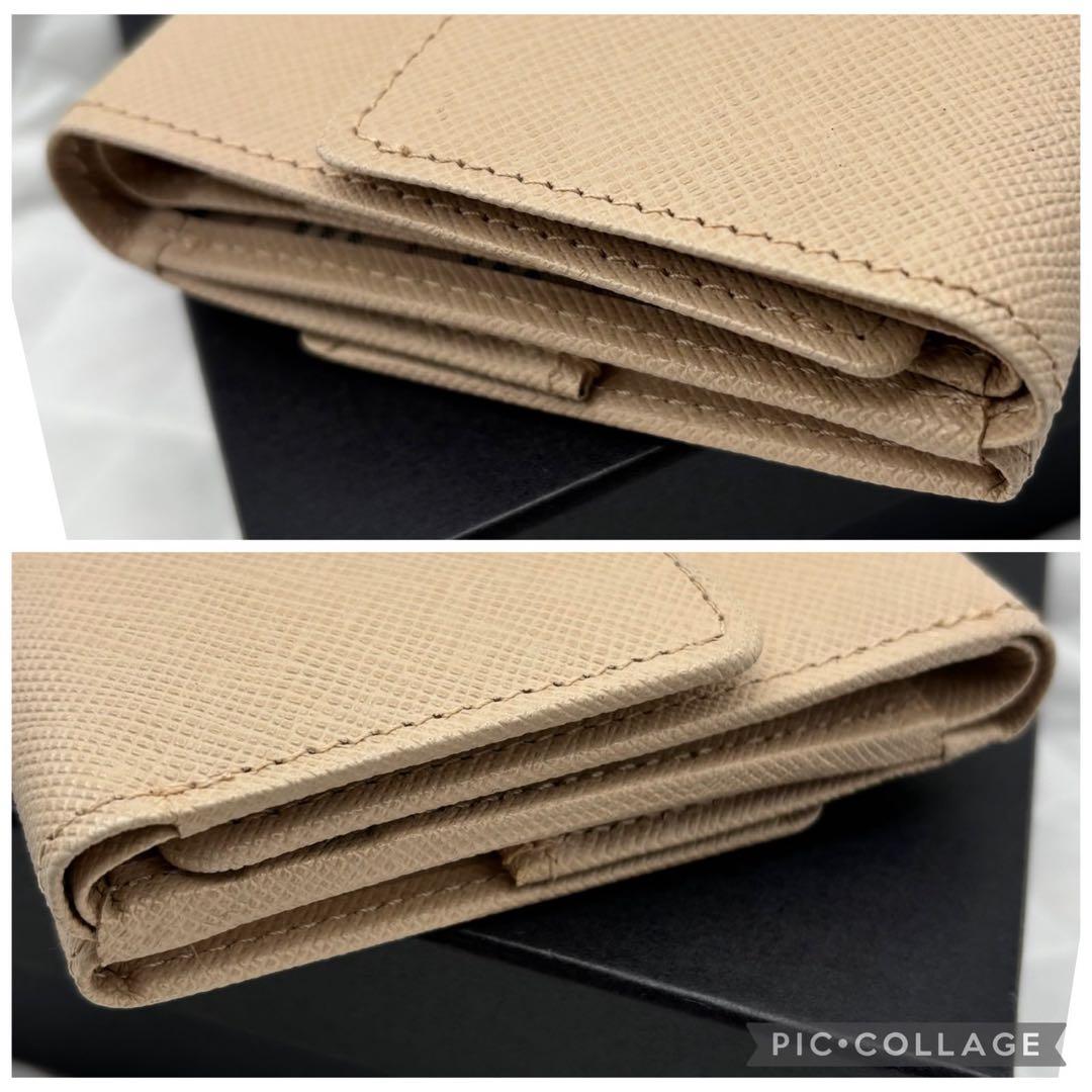 極美品　BURBERRY バーバリー　三つ折り財布　YT4608 箱付き