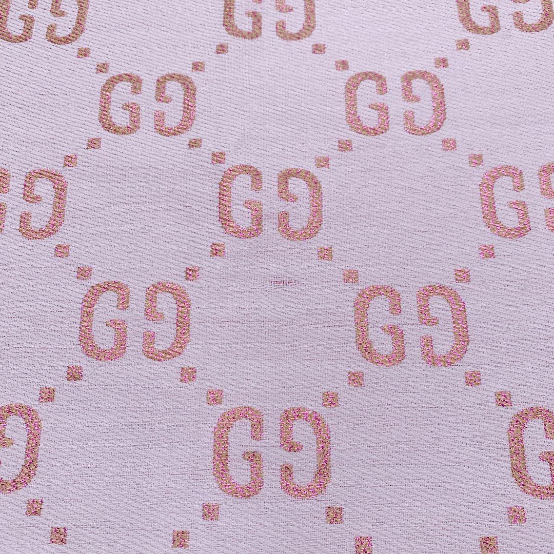 GUCCI グッチ　ストール　GGロゴ　リバーシブル　ピンク　シルク　90×90