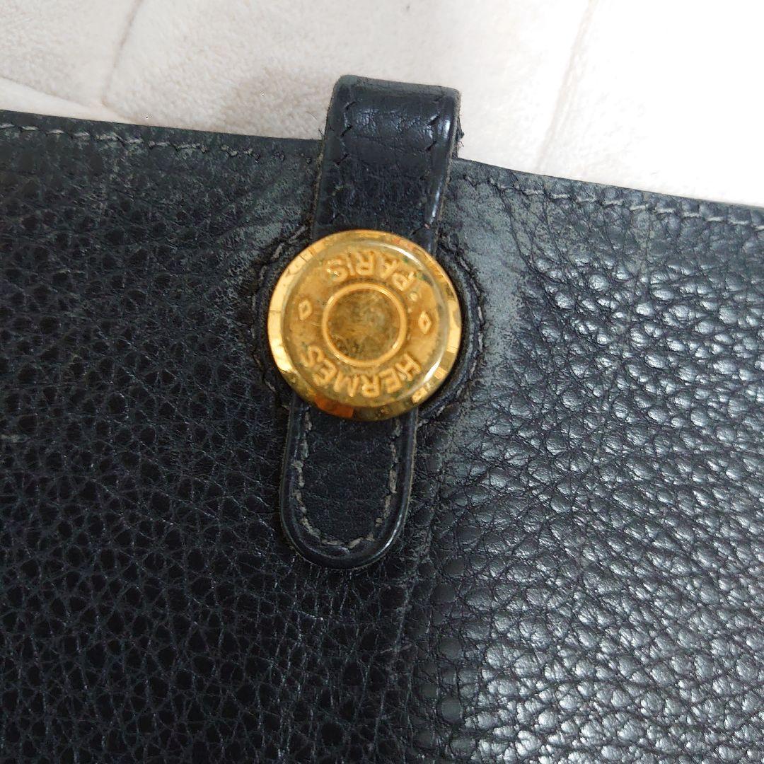 エルメスブラックレザー二つ折り財布