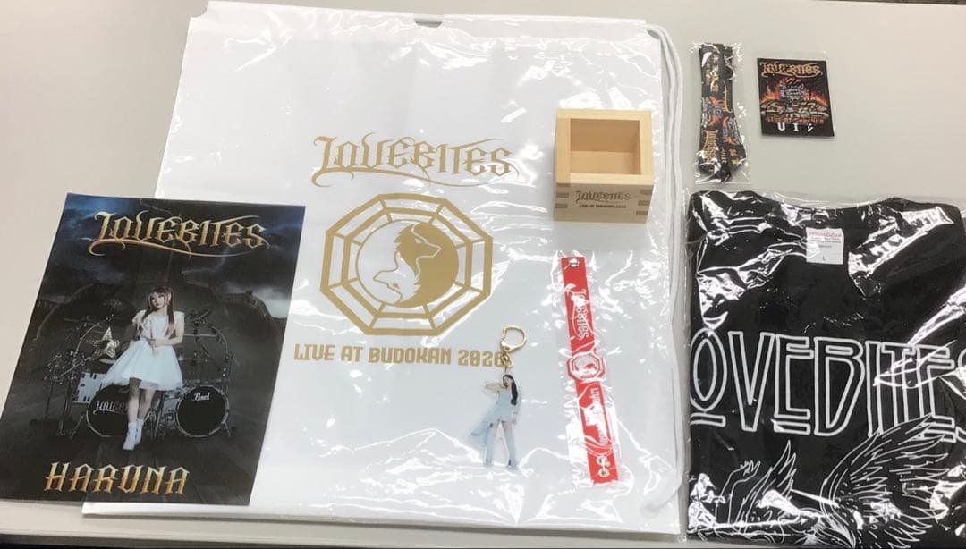 LOVEBITES 武道館　VIP 特典&1番くじグッズ　※銀テープおまけ付き