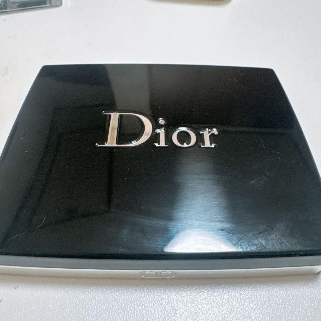 Dior スキンルージュブラッシュ カラー&グロウ 287