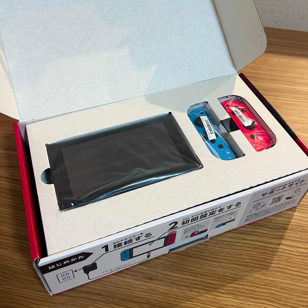 Nintendo Switch 本体 ネオンブルー・ネオンレッド（箱あり）
