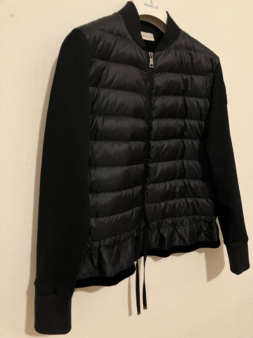 Moncler モンクレール　ダウンとスウェット生地のカーディガン