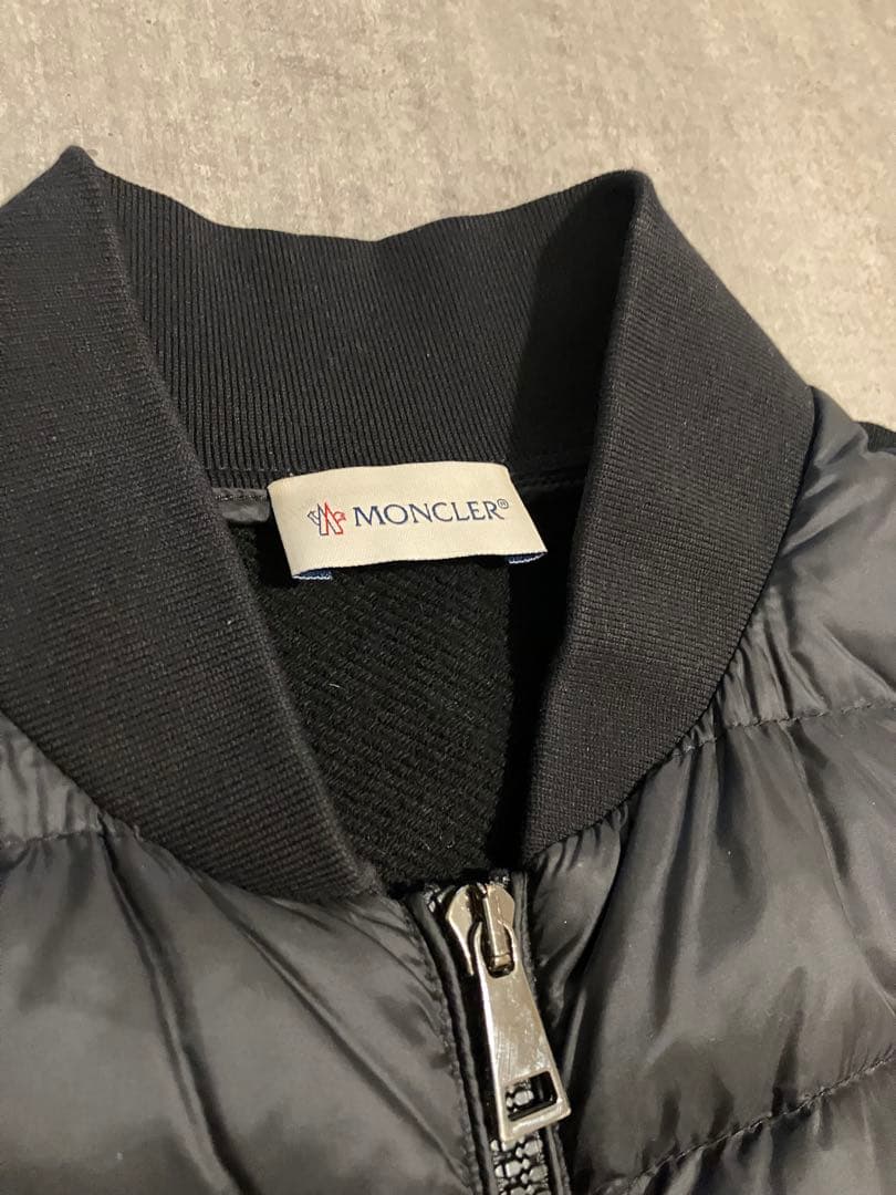 Moncler モンクレール　ダウンとスウェット生地のカーディガン