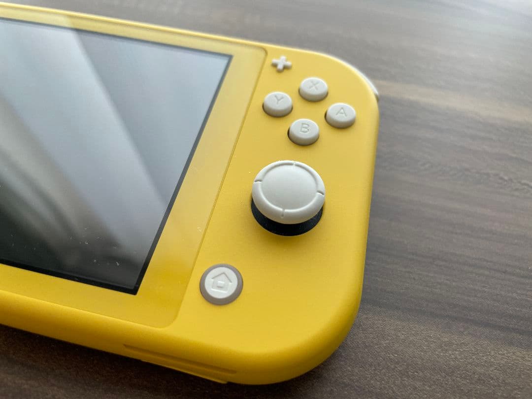 Nintendo Switch Lite イエロー SDカード付