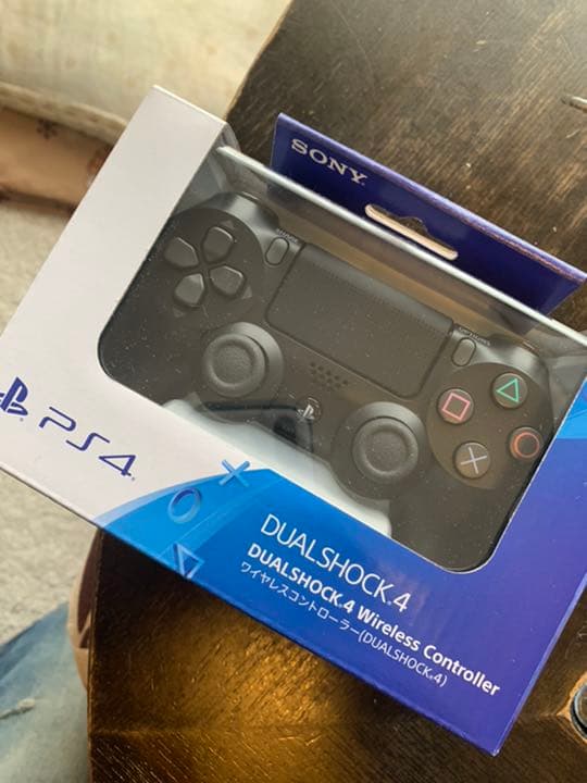 PS4 コントローラー 純正