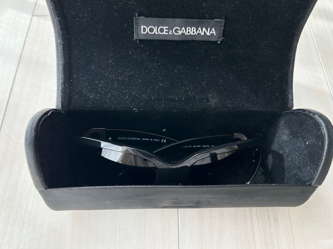 【美品】DG ストーン付き ブラックサングラス表参道店舗購入