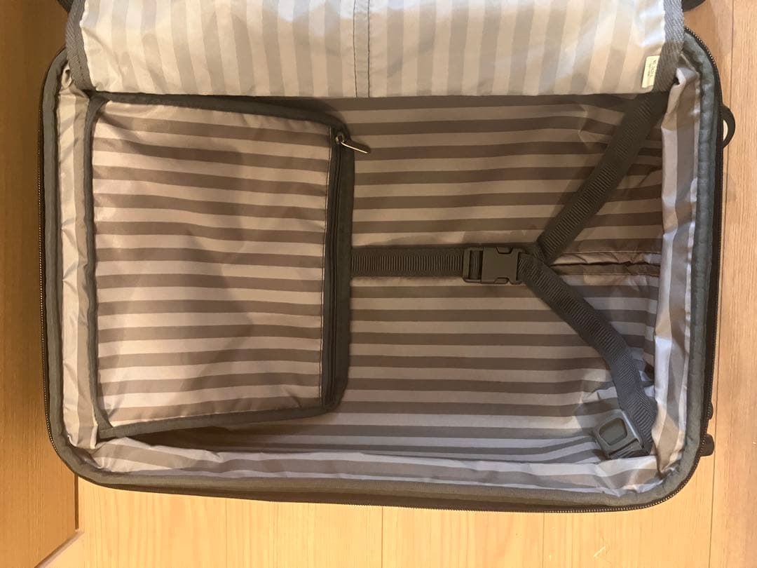 ACE エース　クレスタ　キャリーケース 4輪　機内持ち込み可　拡張機能付き　黒