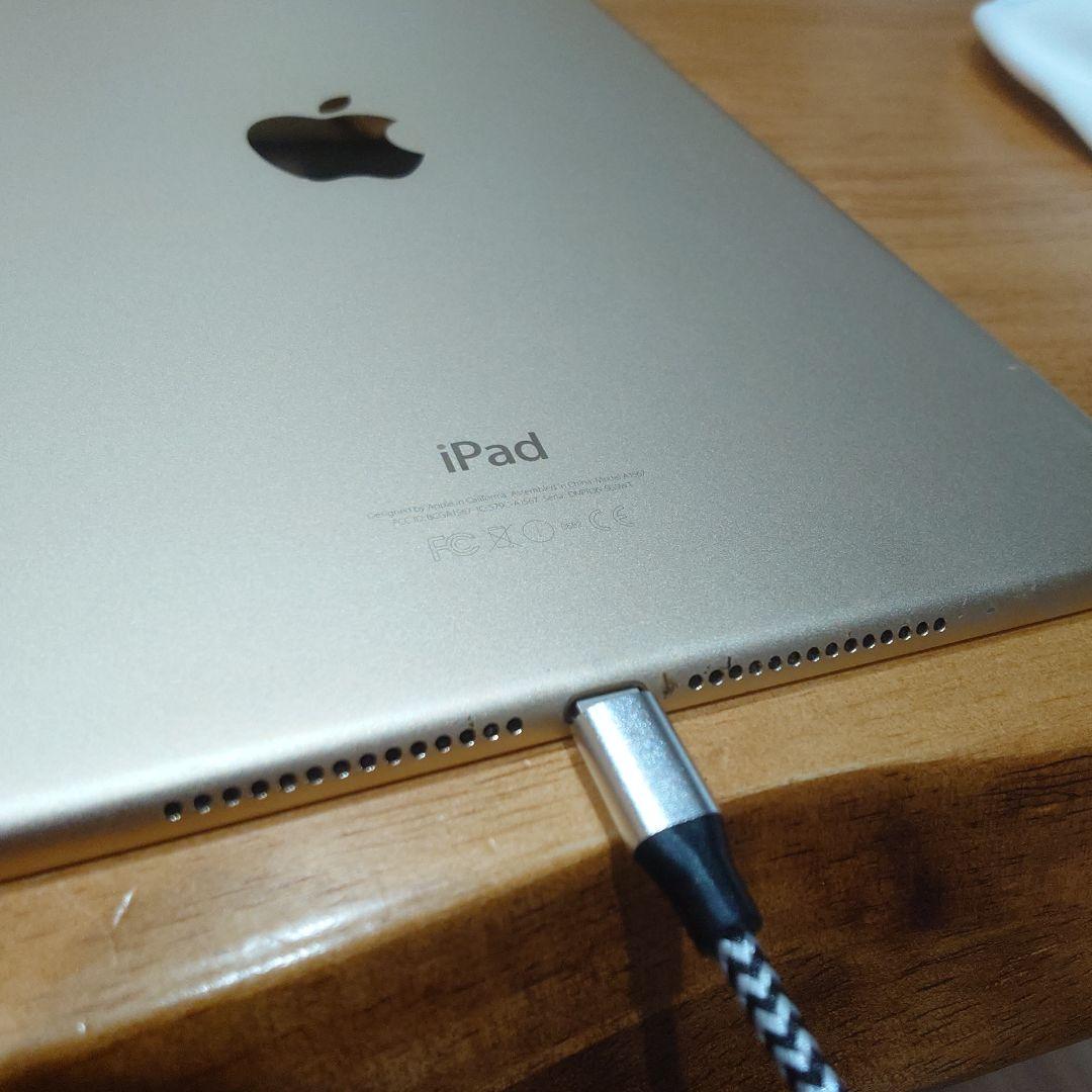 ピンクゴールド iPad Air2 9.7インチ 本体
