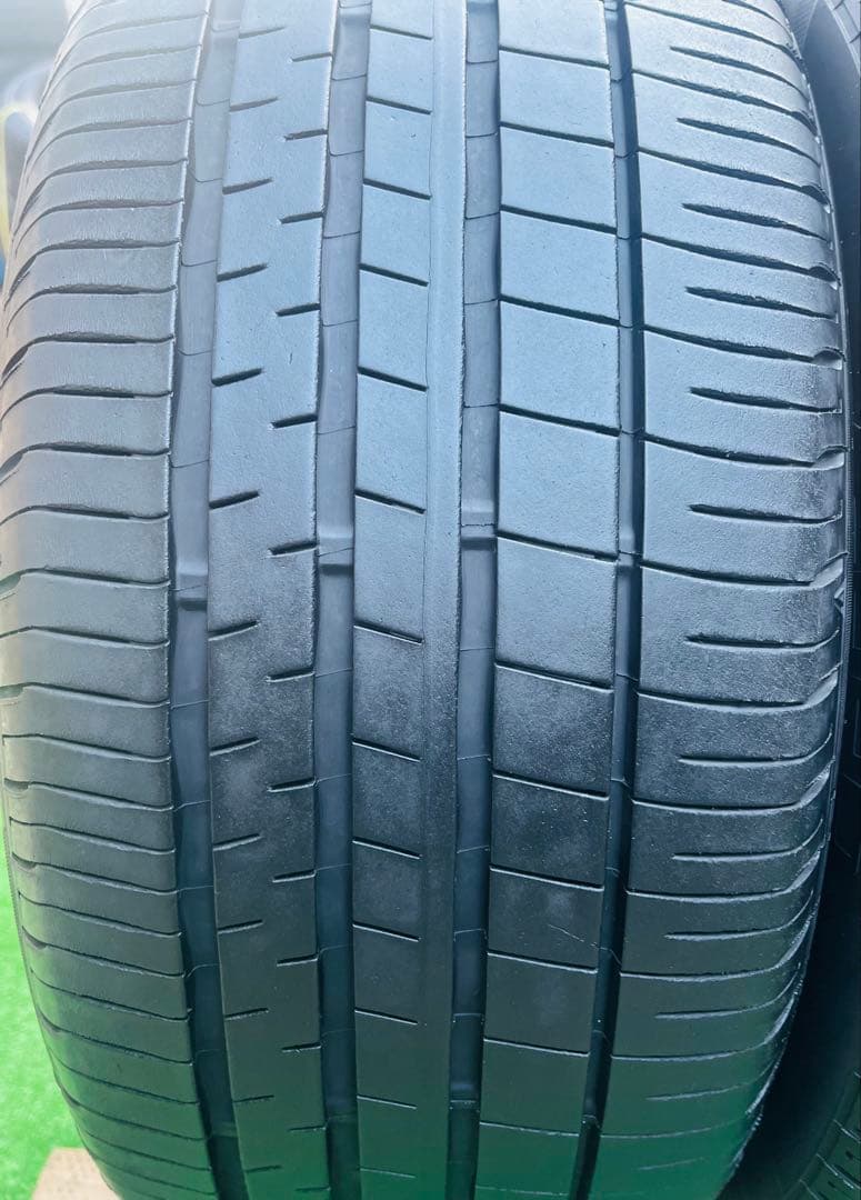 215/50R17、DUNLOP. VEURO.LE MANS 5ラジアルタイヤ