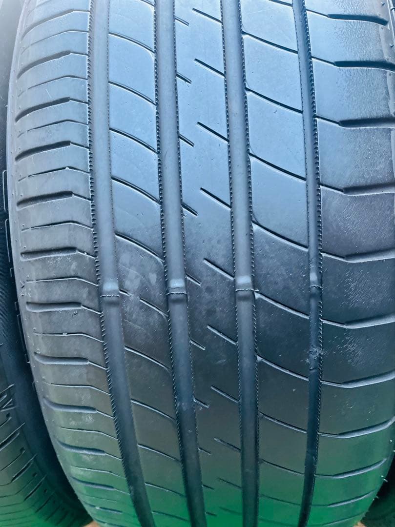 215/50R17、DUNLOP. VEURO.LE MANS 5ラジアルタイヤ