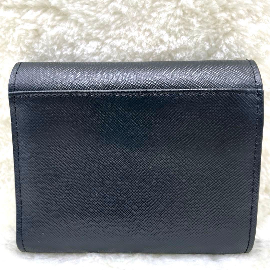 美品 マルニ MARNI 3つ折り 財布 フラップスクエアウォレット ブラック