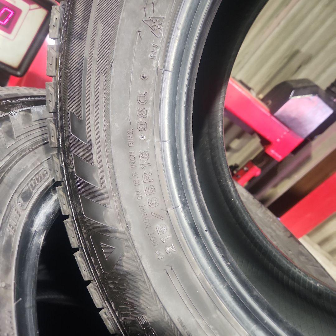 215/65R16　スタッドレス　4本セット 21年製