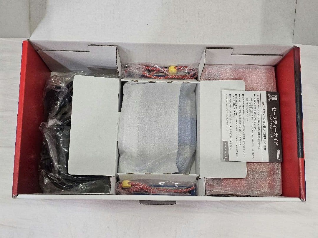 （美品）Nintendo Switch レッド本体フルセット