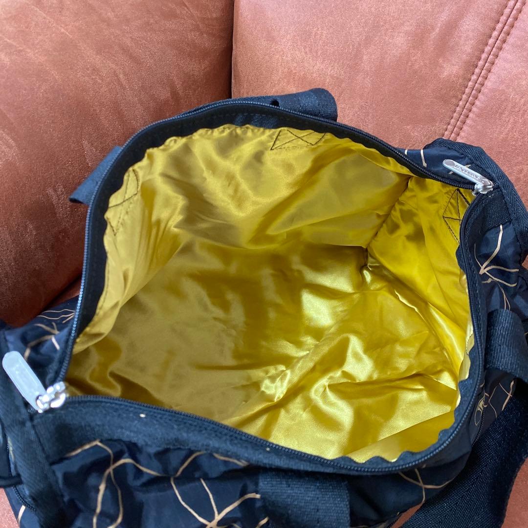LeSportsac レスポートサック ボストンバッグ ブラック黒 金 ゴールド