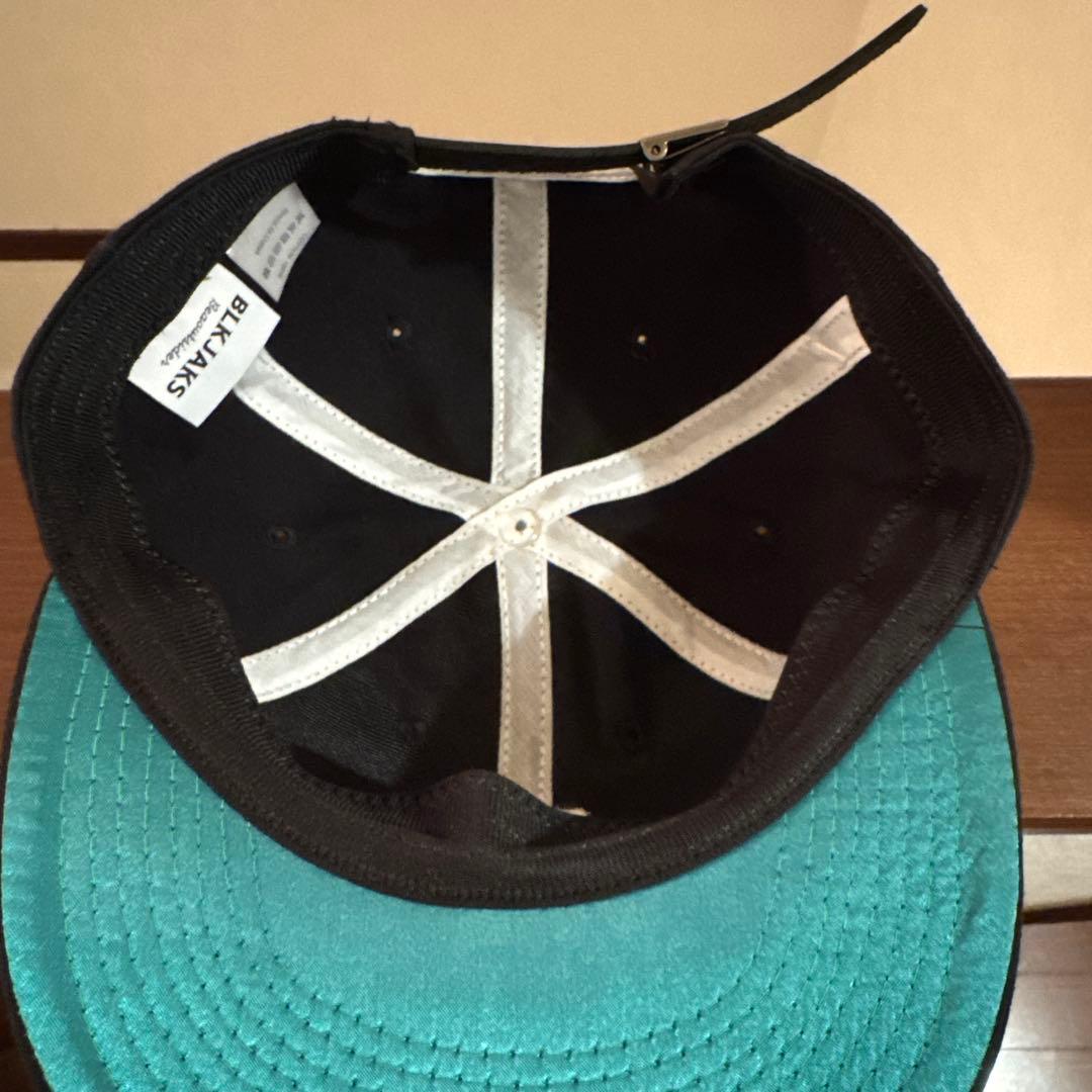 ほぼ新品 BLKJAKS SF LOGO キャップ JAKS GARAGE 黒