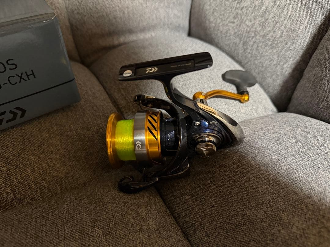 Daiwa REVROS LT5000-CXH スピニングリール