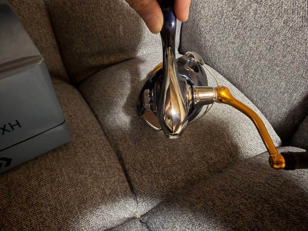 Daiwa REVROS LT5000-CXH スピニングリール