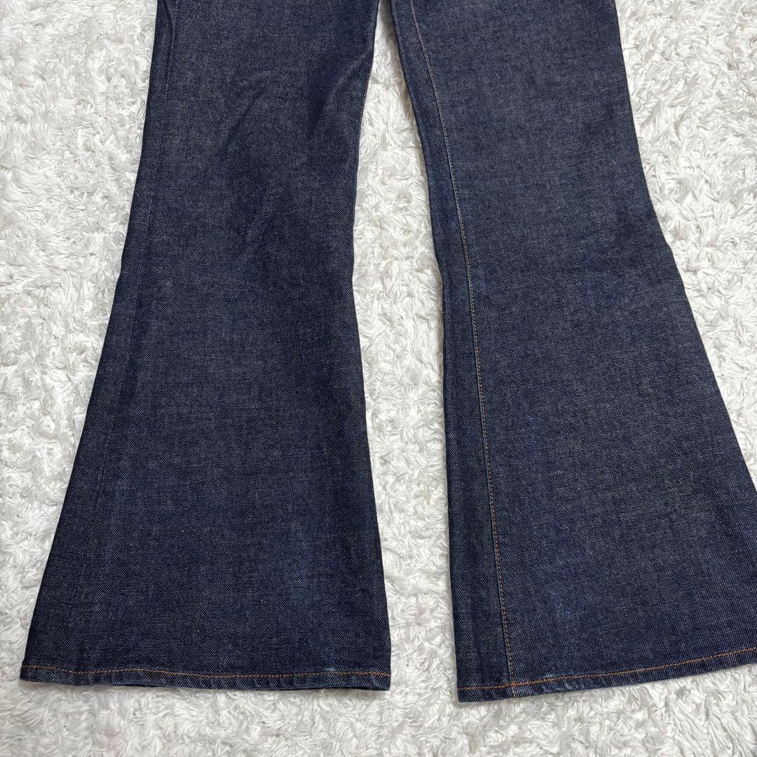 美品 マウジー MVSFLAREフレアデニムパンツ W26濃紺 010EAA12