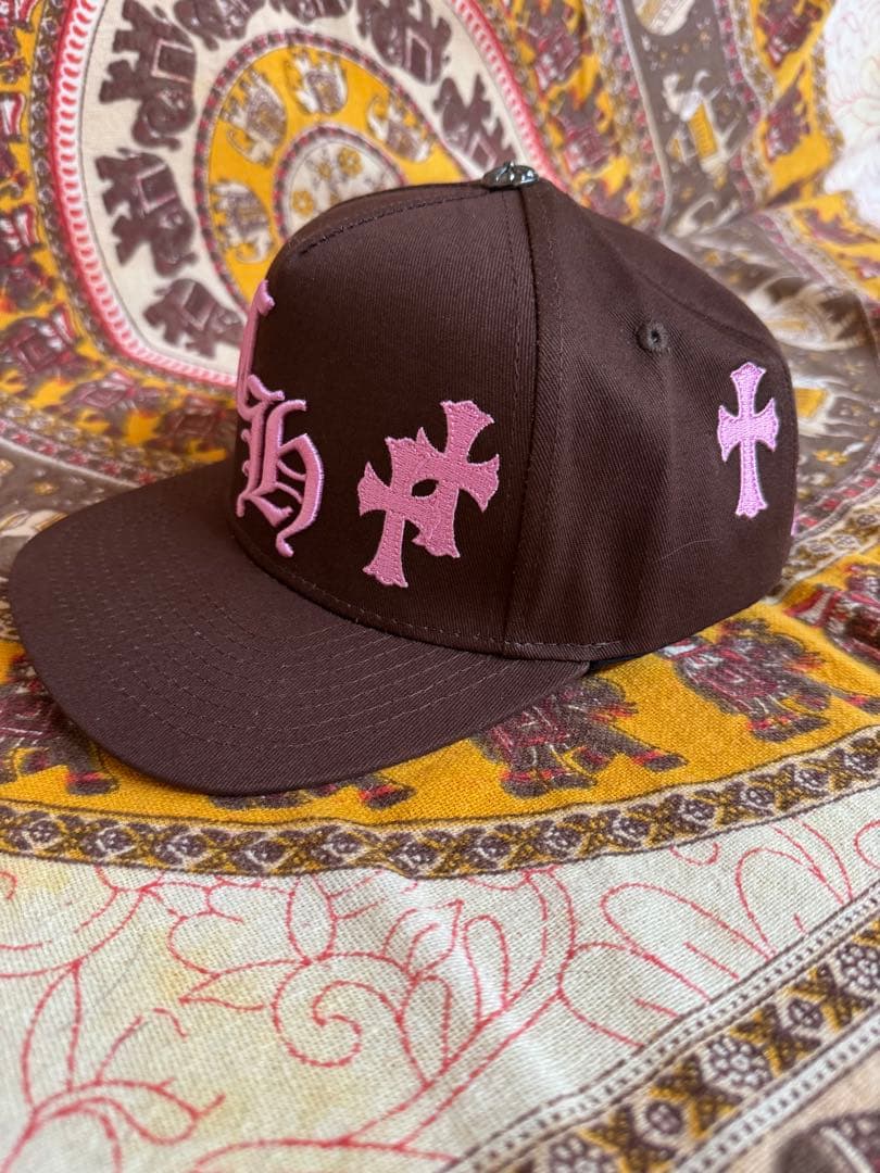 CHROME HEARTS ブラウンキャップ ピンク刺繍　早い者勝ち！！