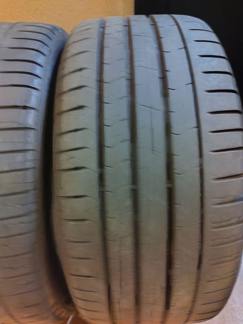 255/35/R19 PIRELLI　P-ZERO 2本　ランフラットタイヤ㉚