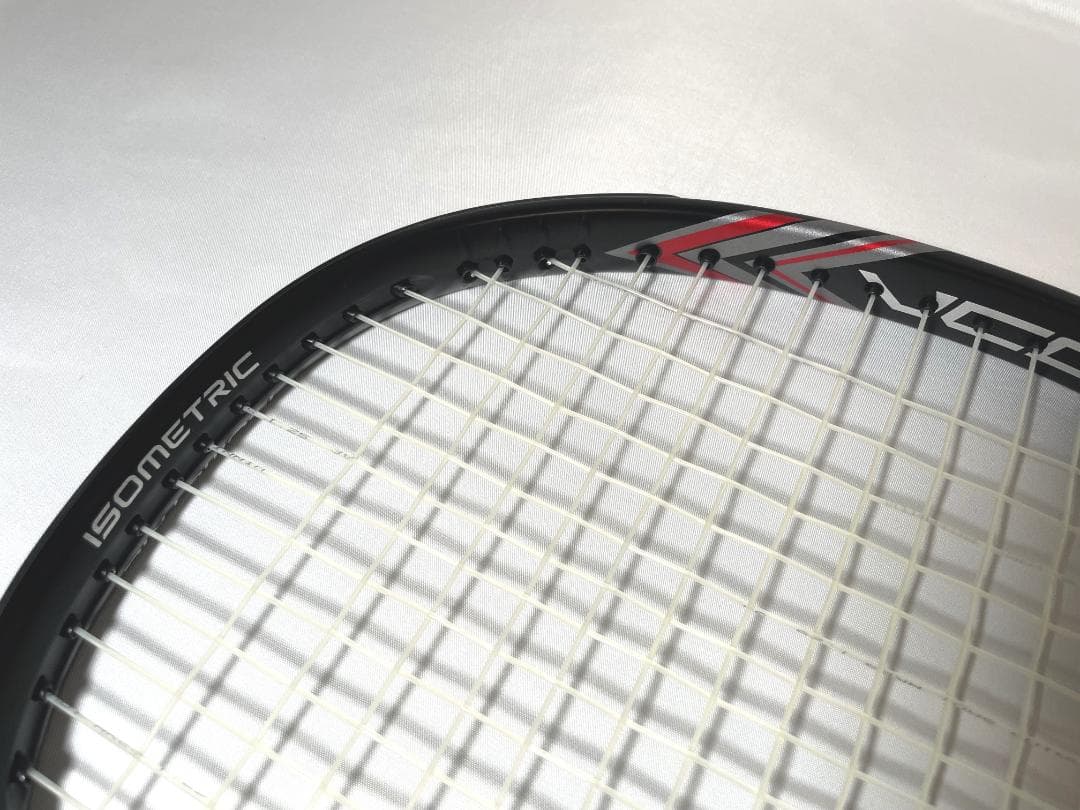 【使用回数少なめ】YONEX(ヨネックス) VCORE X FACTOR