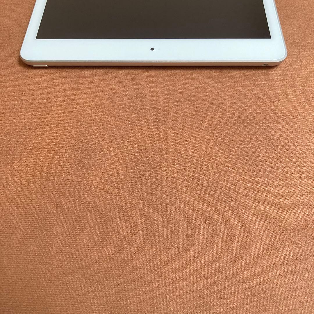 676【早い者勝ち】電池良好☆iPad8 第8世代 32GB WIFIモデル☆
