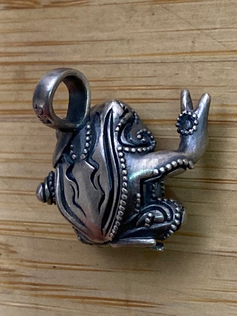 かすう工房 silver オオガマガエル ペンダント トップ 和風 日本 原宿