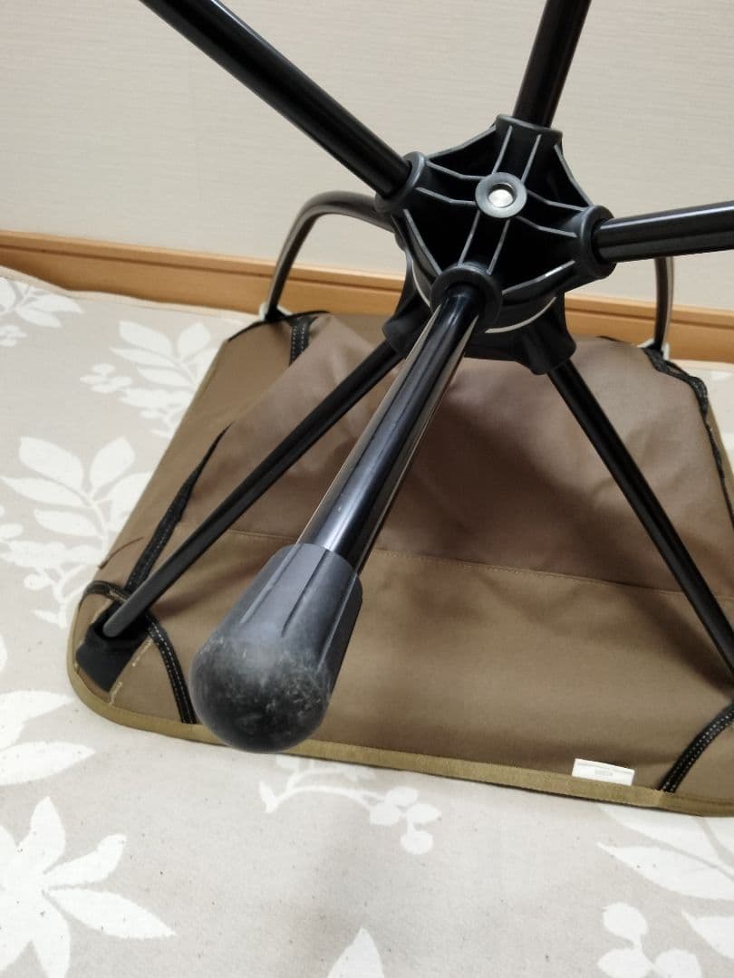 Helinox スイベルチェア コヨーテタン