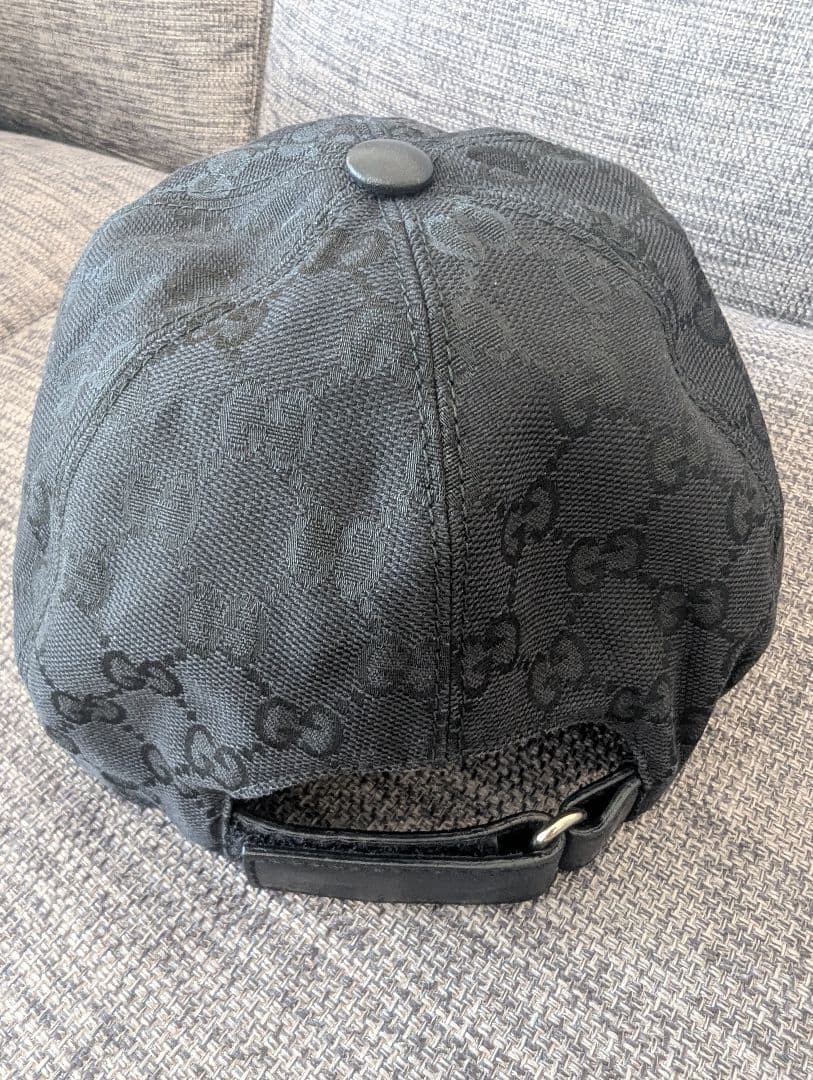 GUCCI グッチ ベースボールキャップ 黒 × GGパターン