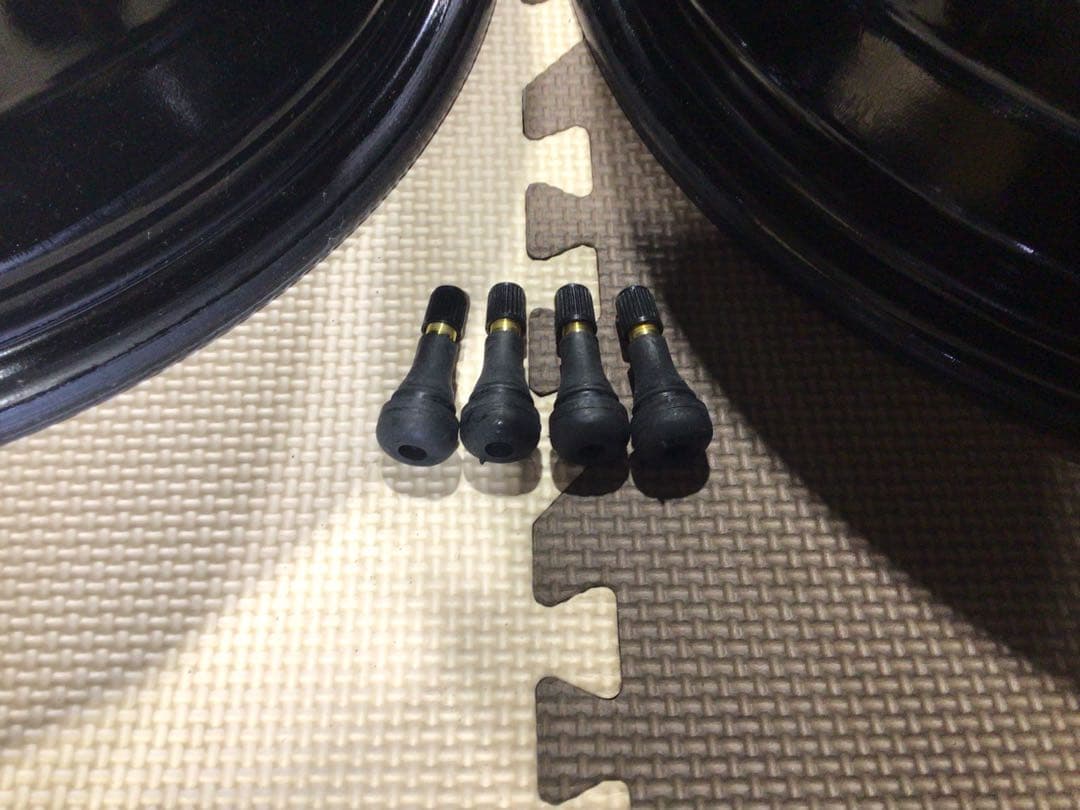 美品 ダイハツ 純正 タント カスタム 15インチ 4.5J +45 送料込み