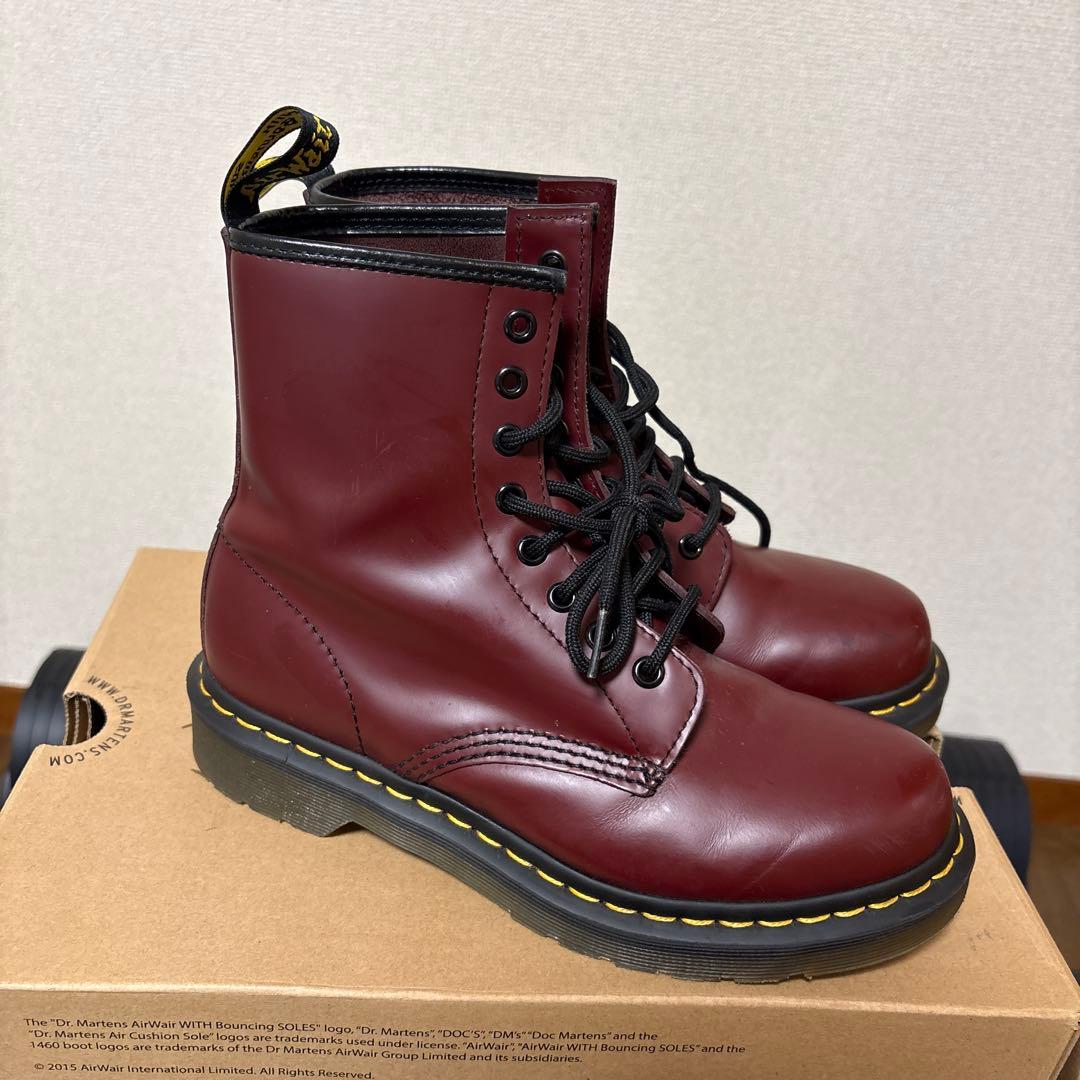 Dr. Martens チェリーレッド ワークブーツ