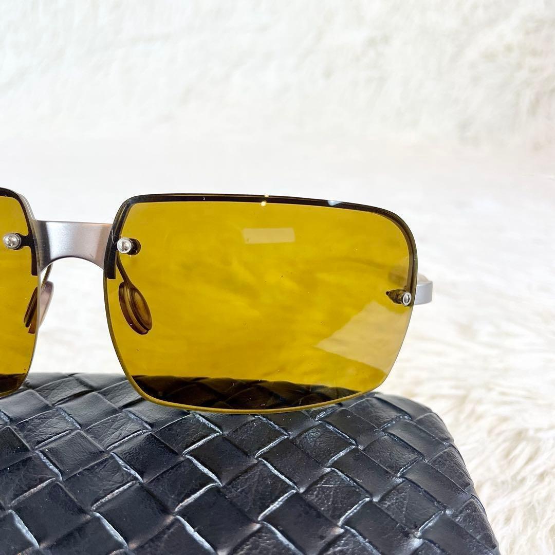 極美品　PRADA　サングラス　SPR74A　ブラウンレンズ　シルバーテンプル