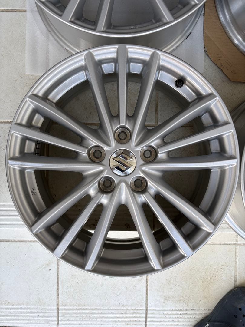 スイフト　スズキ純正　17インチ アルミホイール ENKEI製　ZC32S