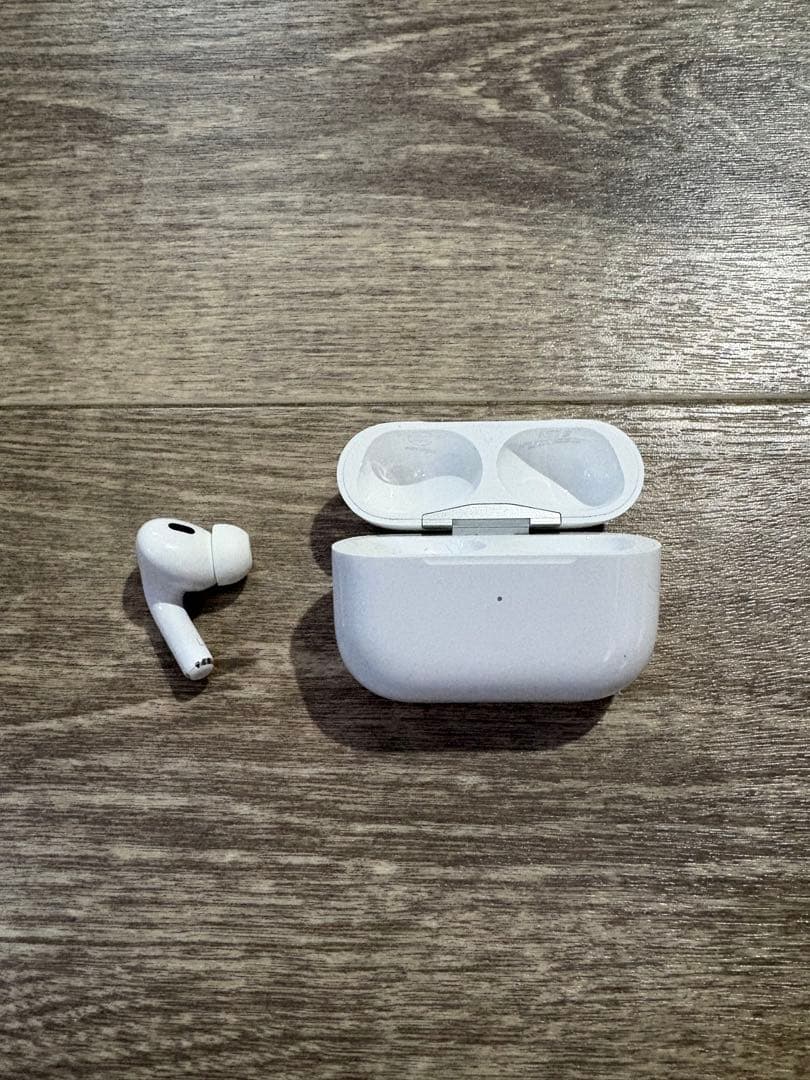 AirPods Pro2 本体 片耳 充電ケース付き ホワイト