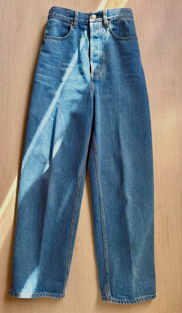 クリスタセヤ BLEACHED DENIM HIGH WAISTED デニム