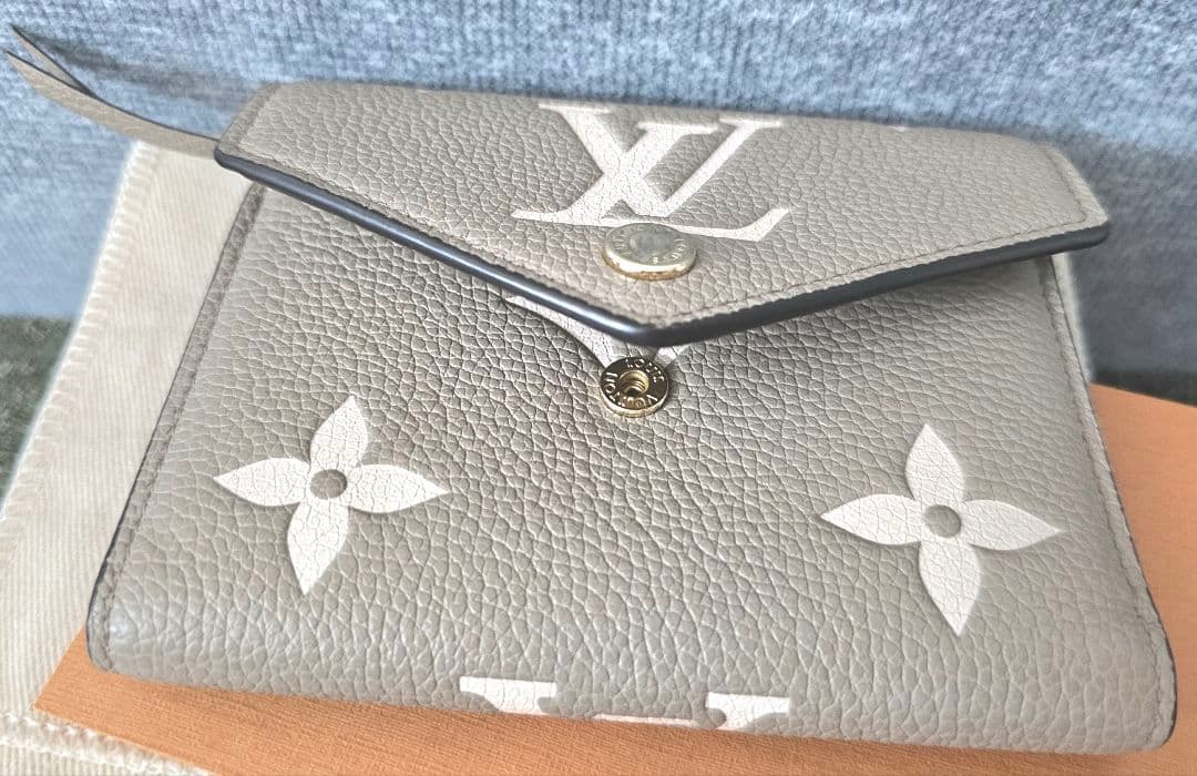 超·超美品*LOUIS VUITTON*ポルトフォイユ・ヴィクトリーヌ