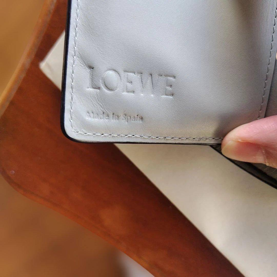 LOEWE パズル二つ折り財布 グリーン系
