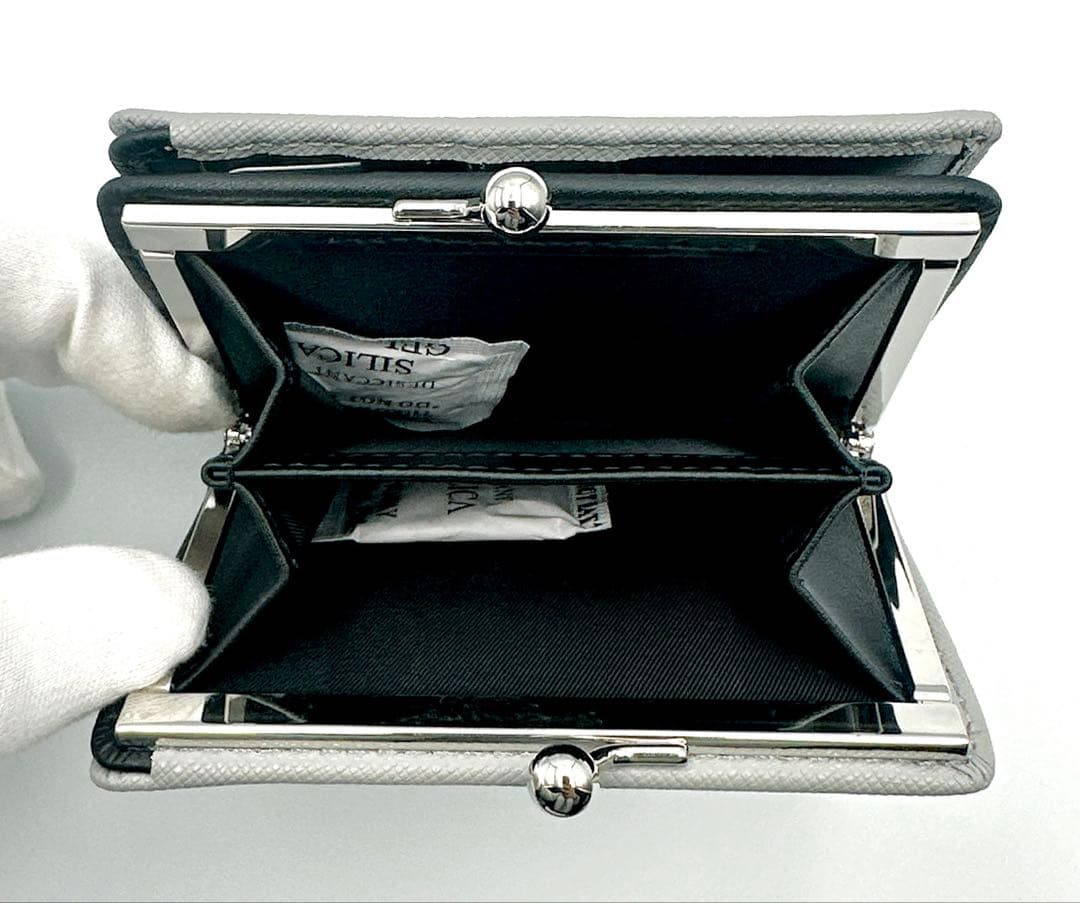 【新品✦新品】Vivienne Westwood 二つ折り財布/グレー/人気