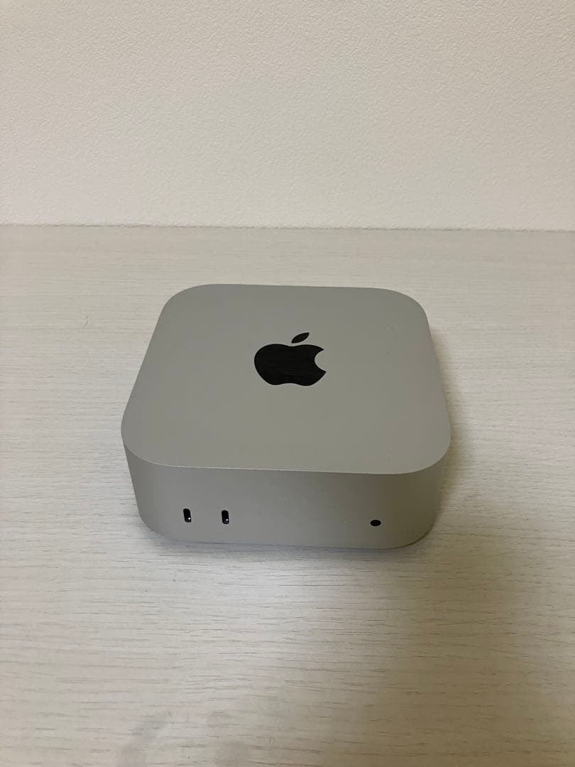 Apple Mac mini m4 シルバー キーボード モバイルディスプレイ