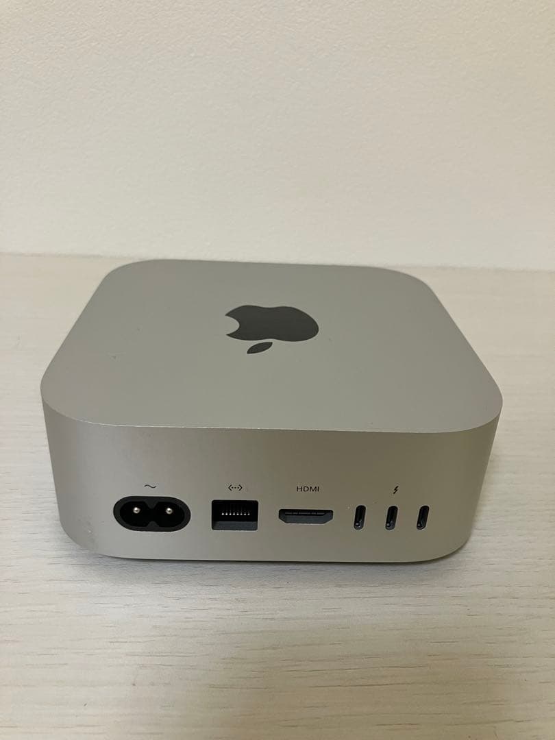 Apple Mac mini m4 シルバー キーボード モバイルディスプレイ