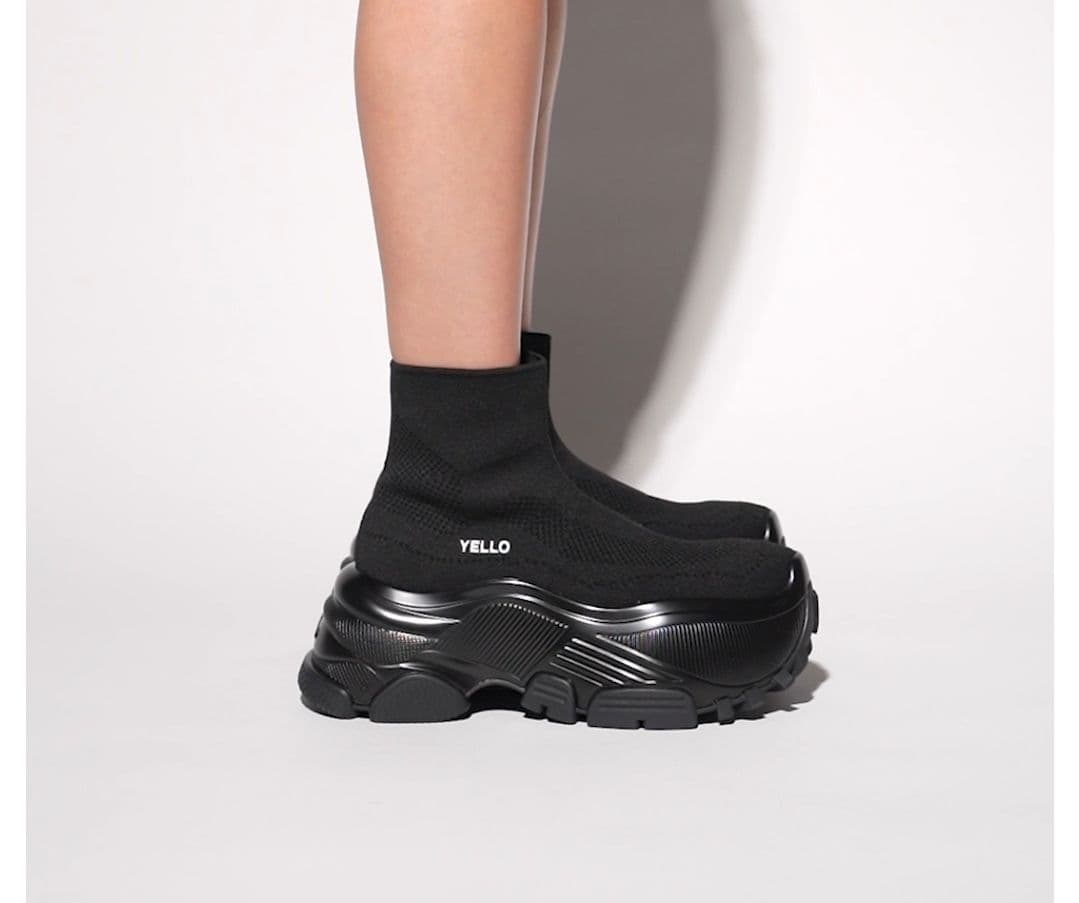 完売品★YELLO★BLACK WHALE SHORT BOOTS★Mサイズ