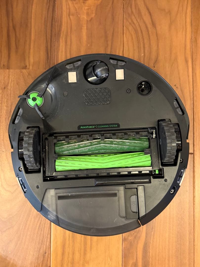 ！値下げ！【美品/箱付き】ロボット掃除機 ルンバ j7 j715860